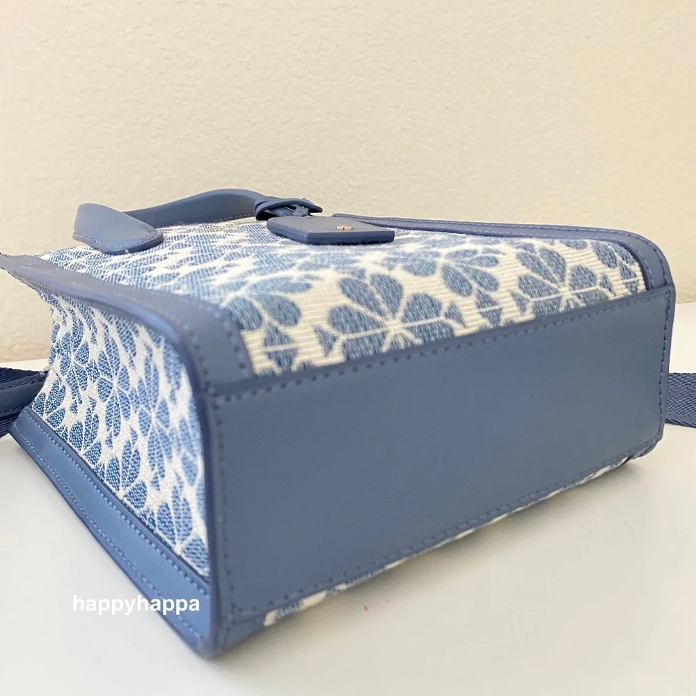 <kate spade> ♠️ spade flower jacquard manhattan mini crossbody/NWT - Picture 4 of 7